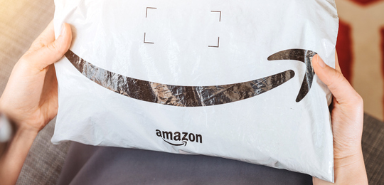 Picture of an Amazon delivery bag